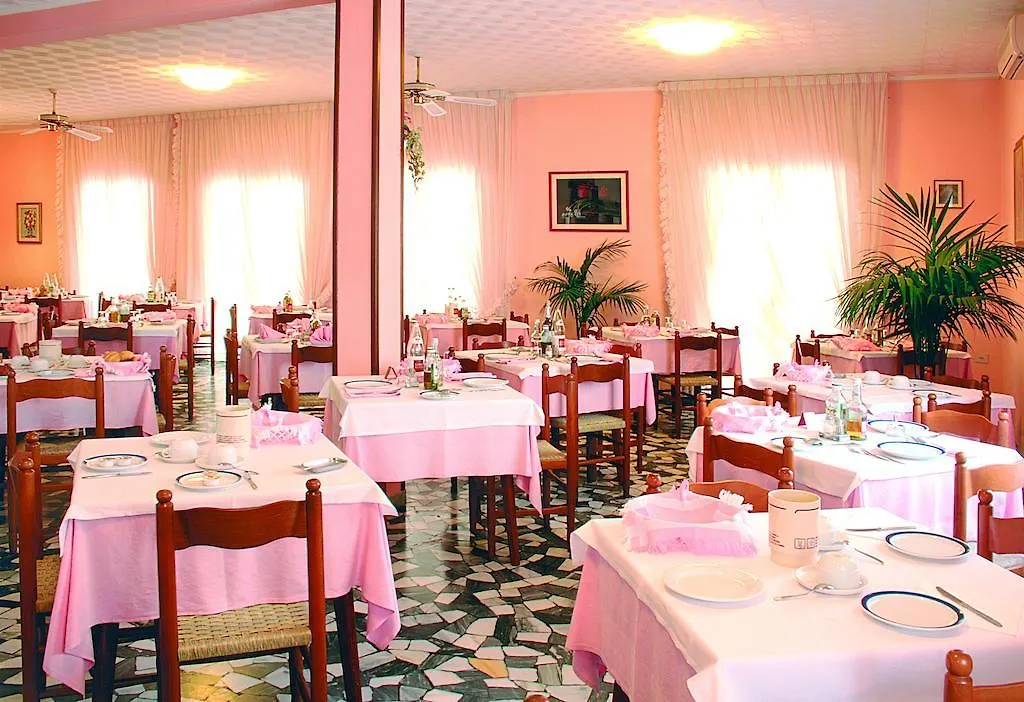 **  Hotel Edera Lido di Jesolo Italia
